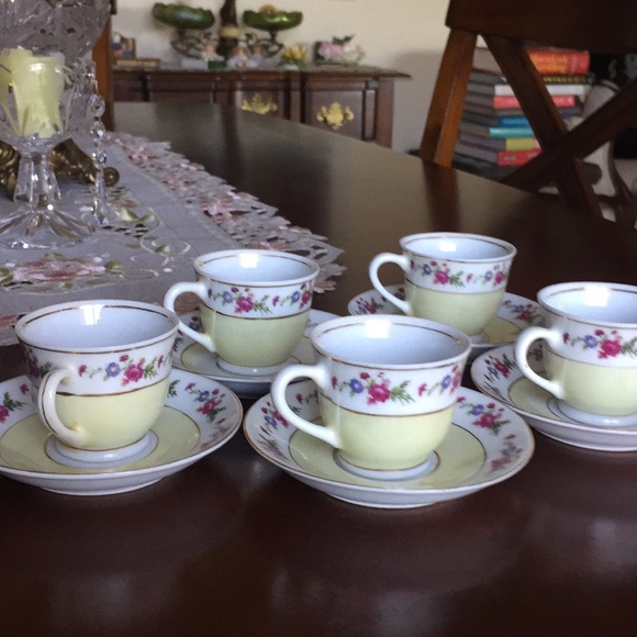 Other - Middle Eastern coffee cups set of 5.